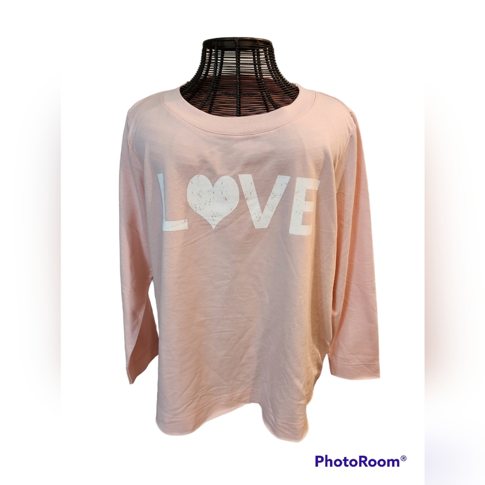 STUDIO UNTOLD size M LOVE sweatshirt. Light pink, unfinished hem